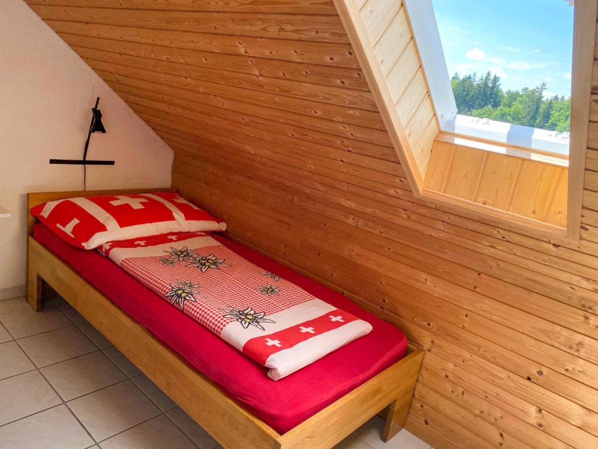 Arn's Ferienwohnung-2 *